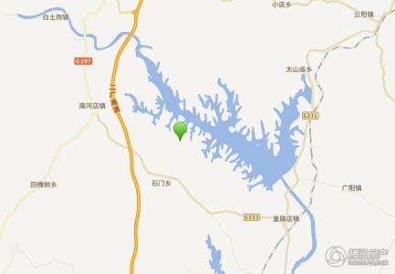 楼盘概况 物业类型:住宅,商铺,自住型商品房 所属商圈:鸭河工区商圈